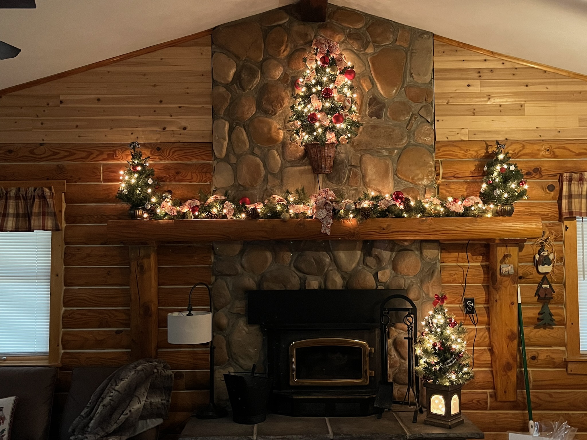 Come enjoy the Christmas Decorations!