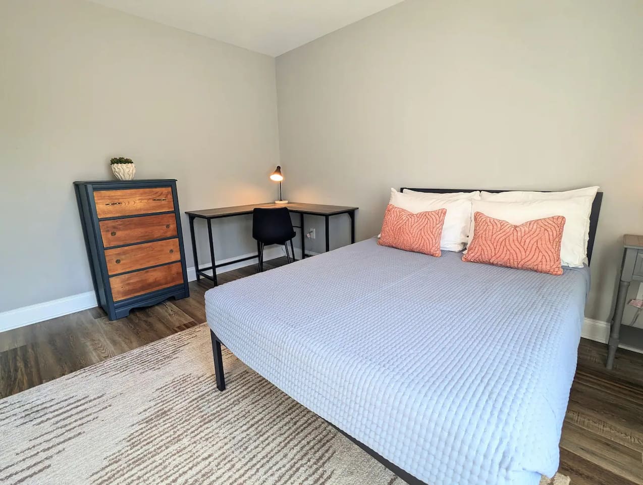 Right side of duplex - Double bedroom with desk
