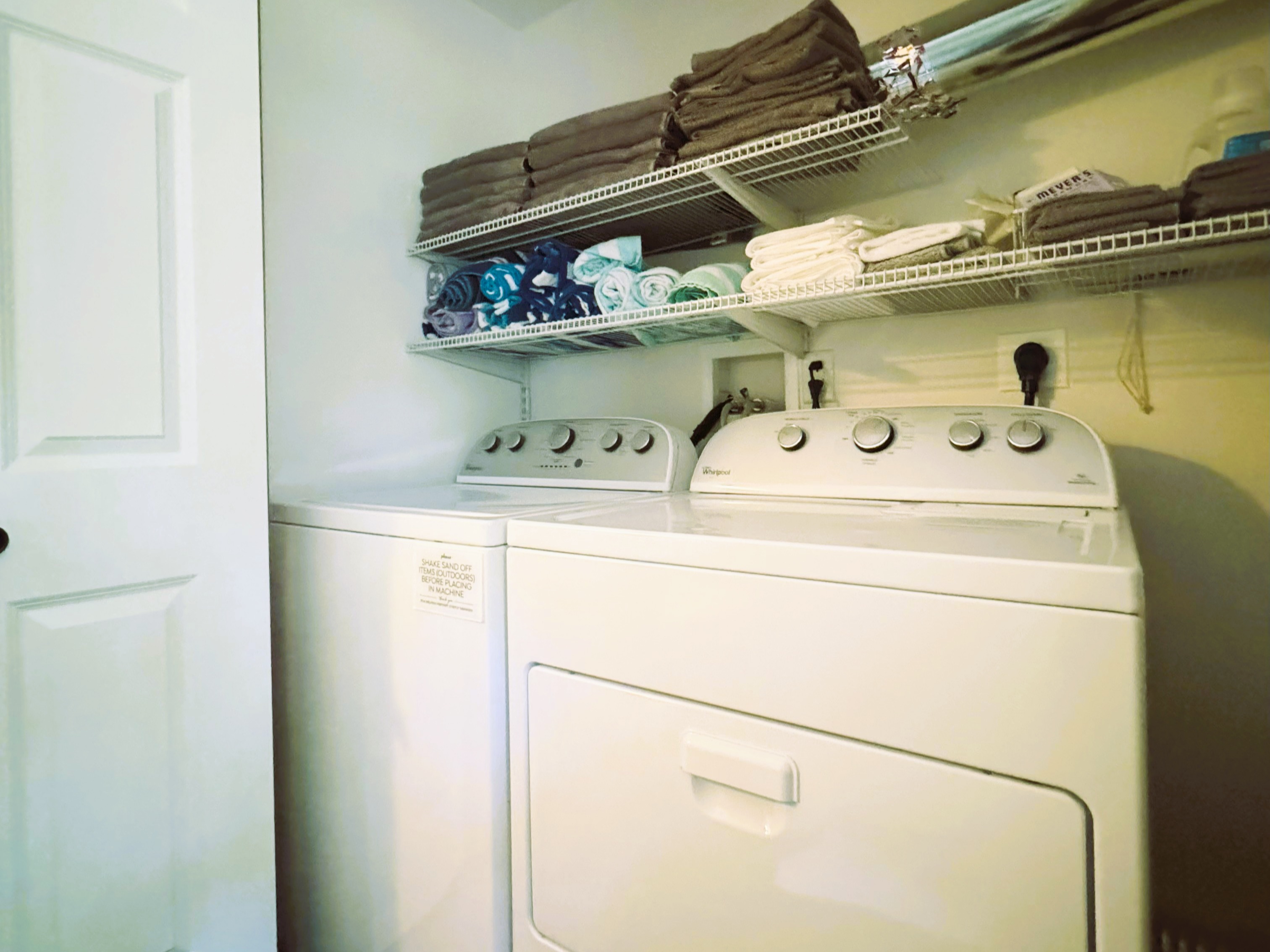 Towels and Washer/Dryer included with Rental