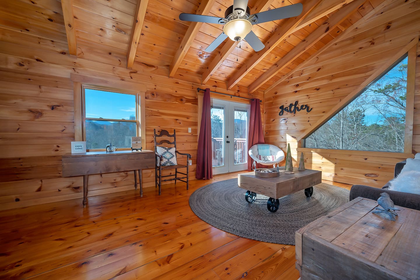 Upstairs loft area