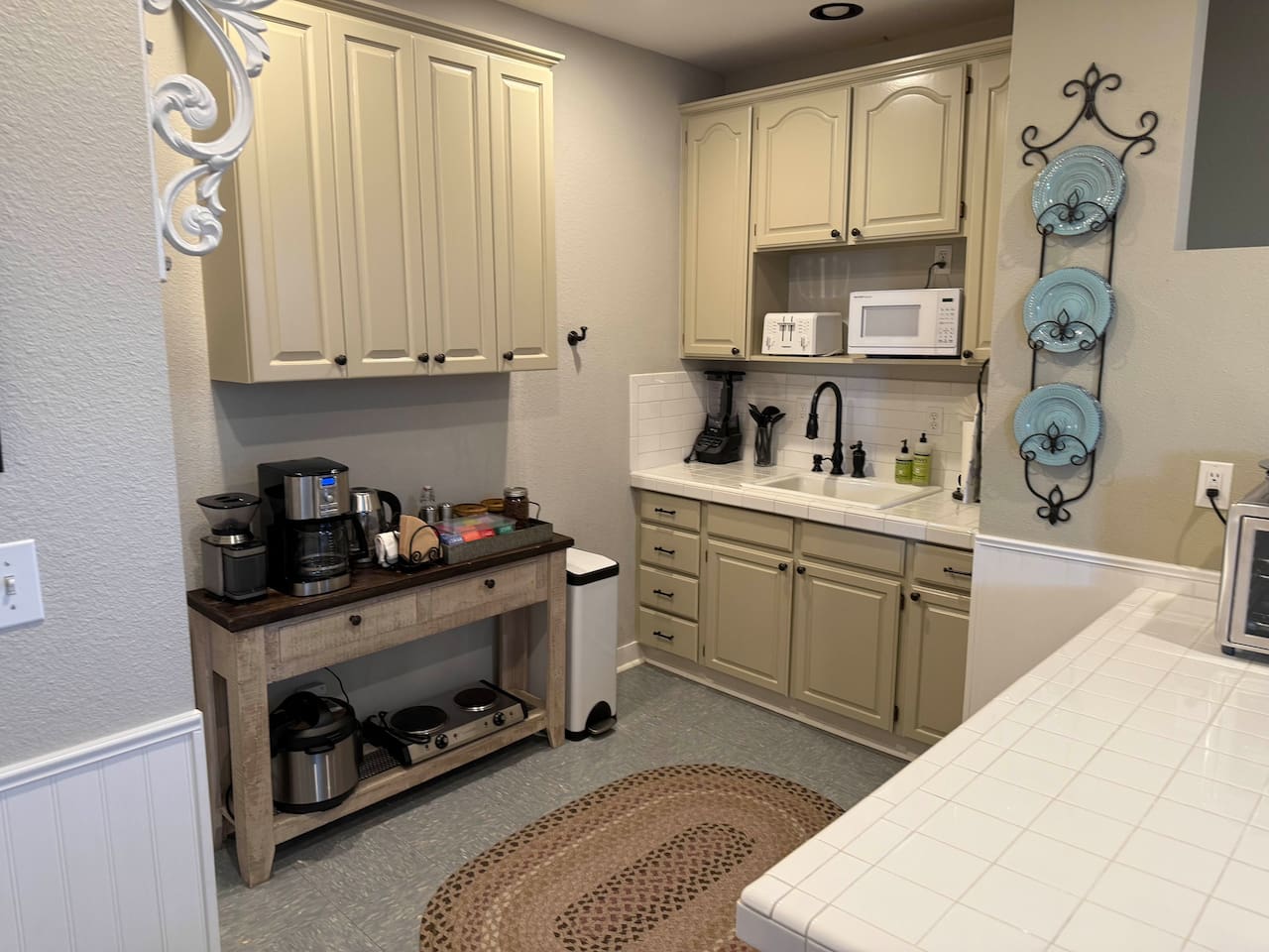 Kitchenette