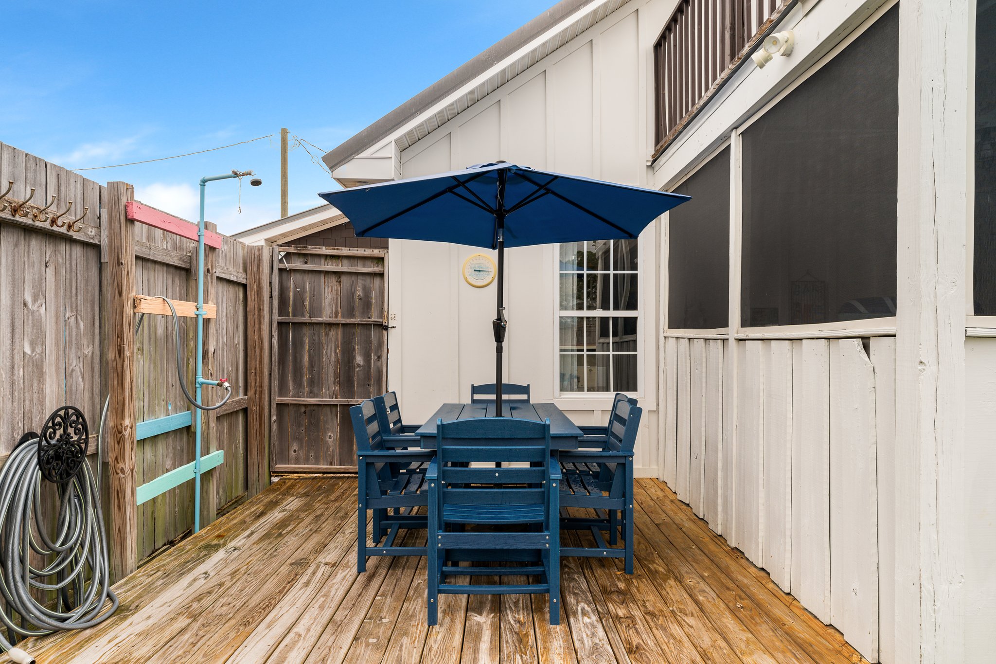 Dining set, gas grill, outdoor shower