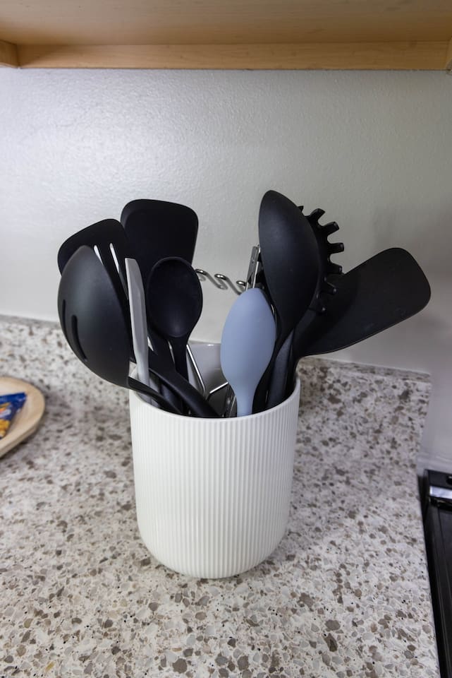 Spatulas and spoons