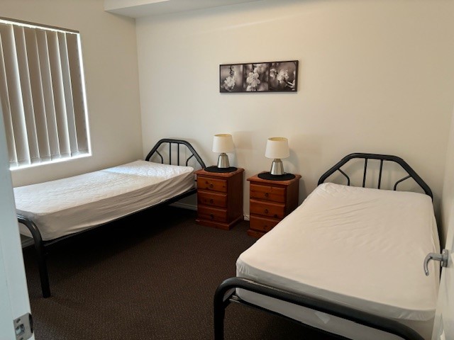 Singles Bedroom