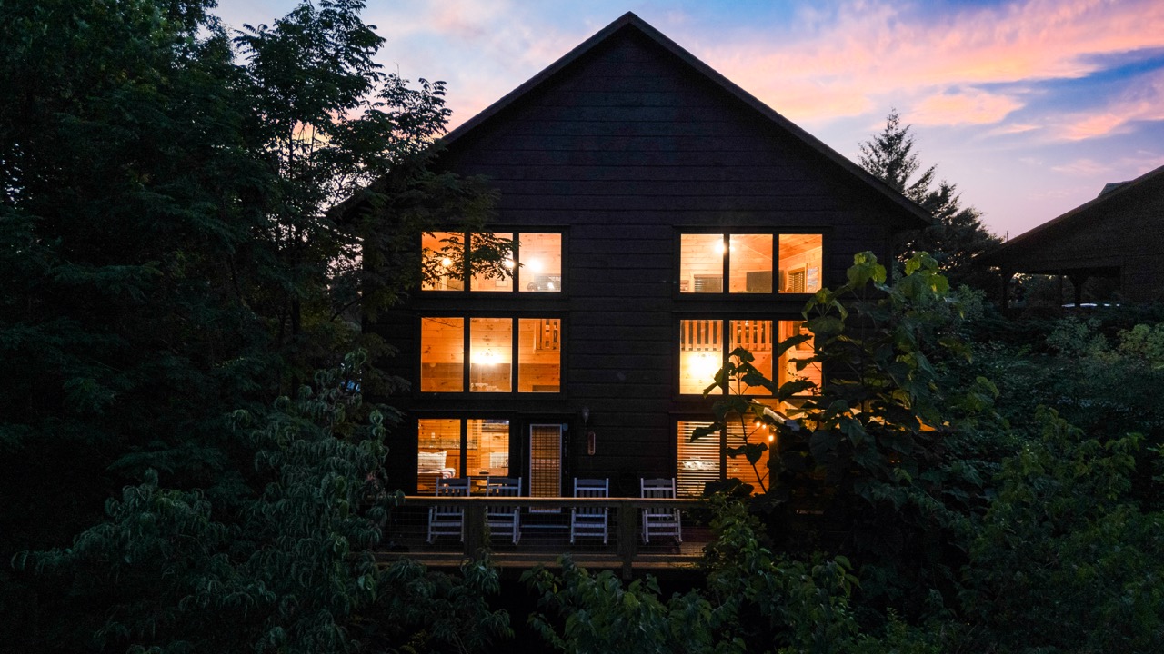 Conveniently located just 1 mile off the Parkway and 3 miles from Dollywood. Blue Bear Lodge is a great home base for all the fun in the Smokies!