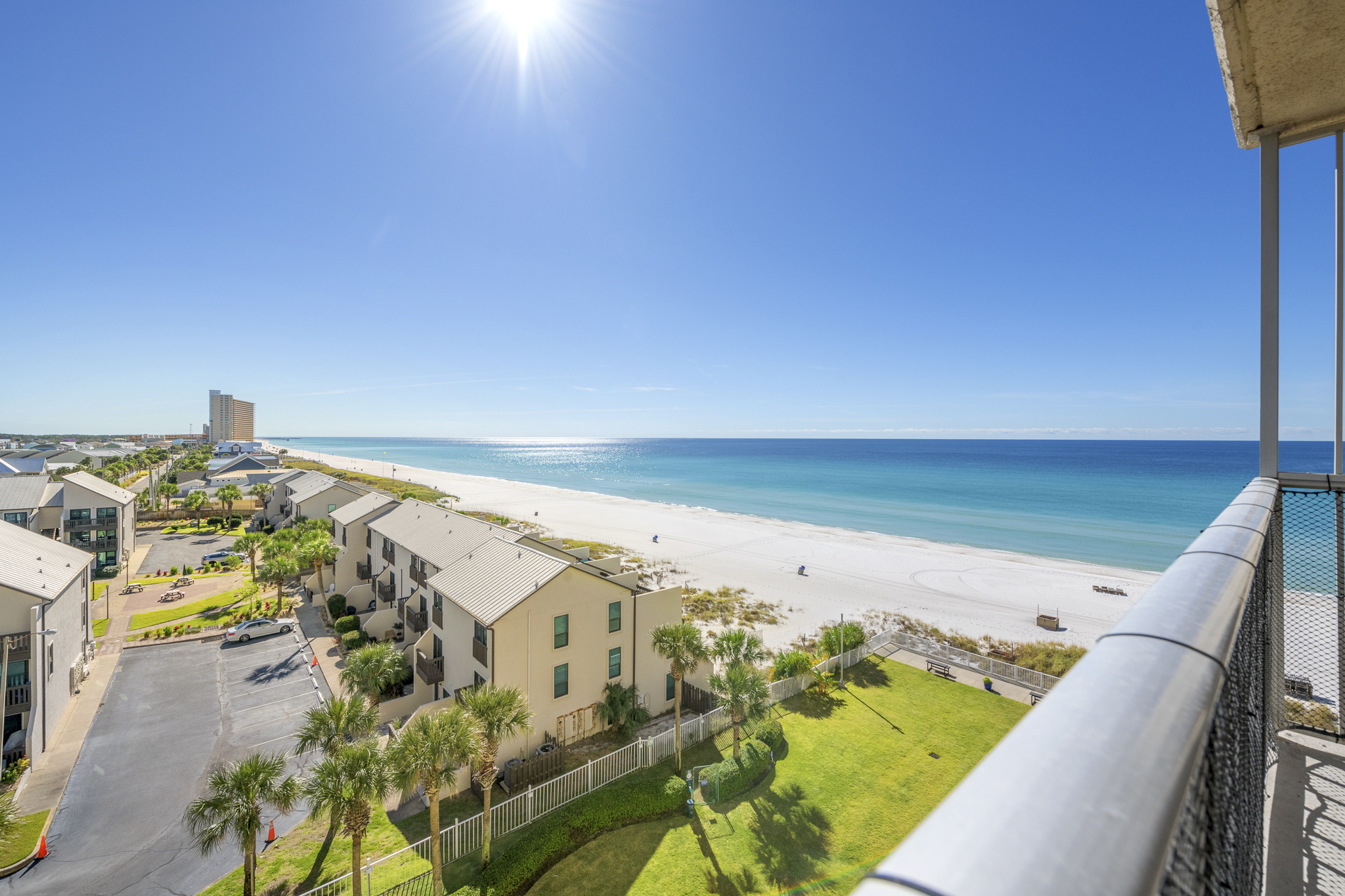 Gulf Coast paradise just steps away, wake up to sea breezes and the sound of the surf.