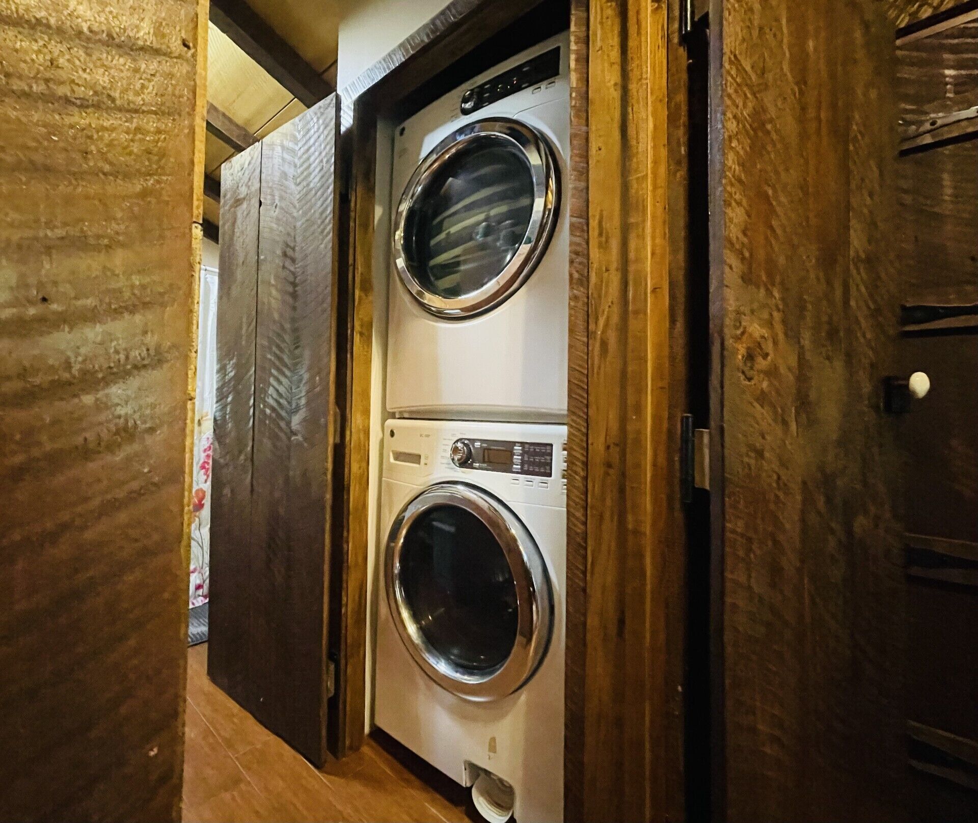 Easy access to laundry