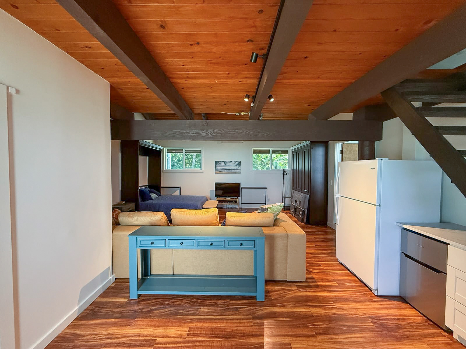 Two Queen Murphy Beds + living area