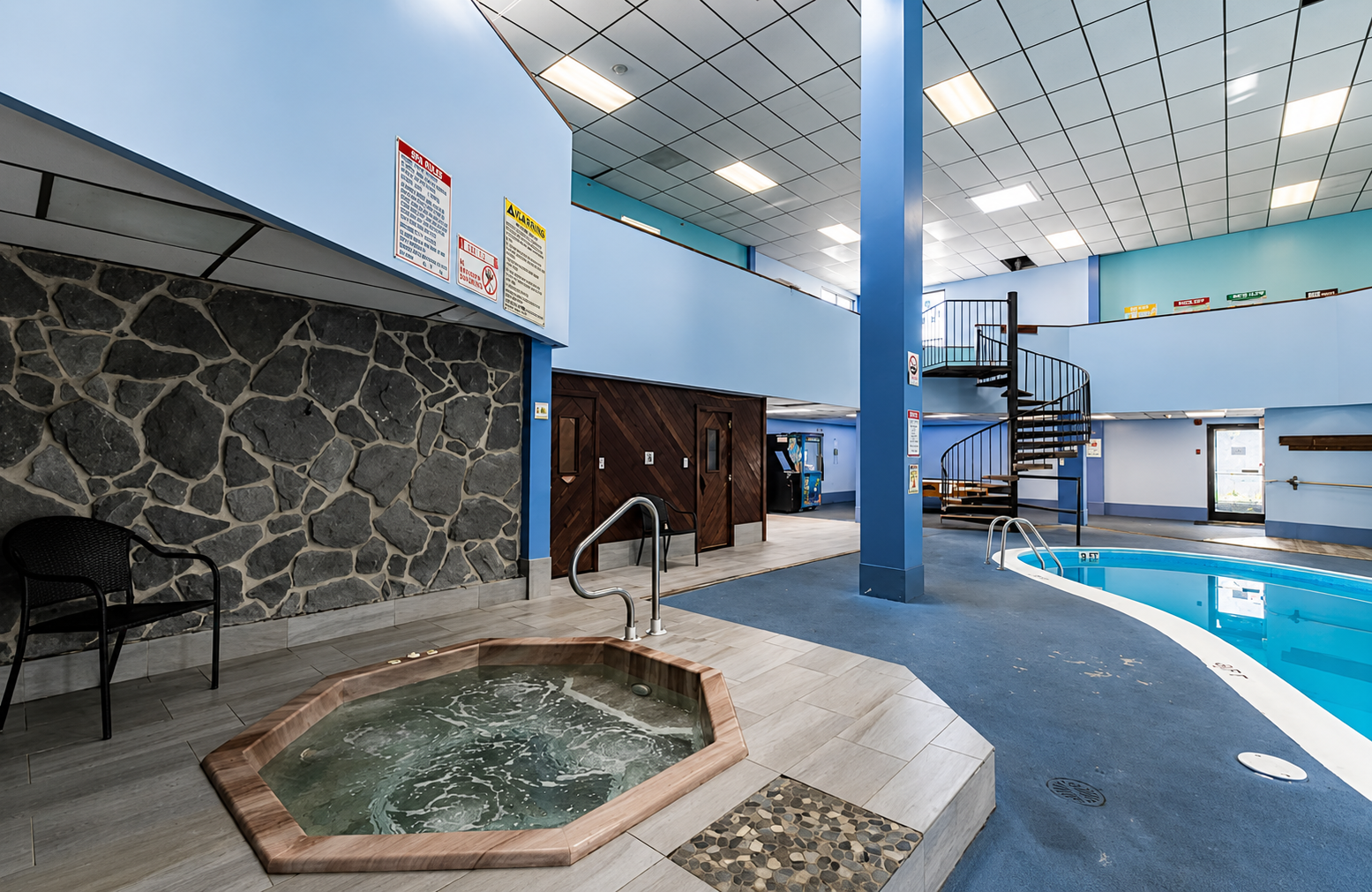 Unwind in the hot tub after a day on the slopes or trails. Steam room and dry sauna available as well.