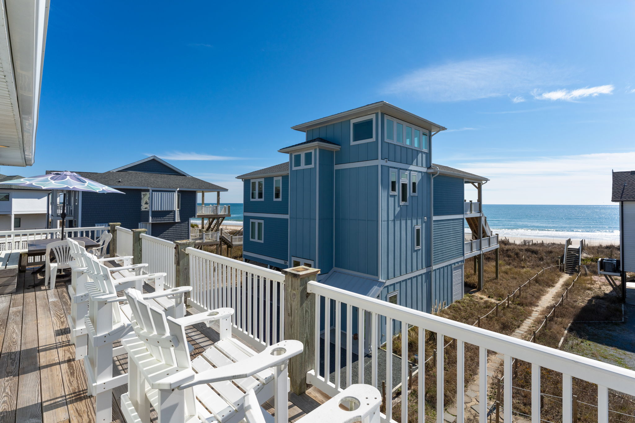 Enjoy the sunrise with a beautiful view