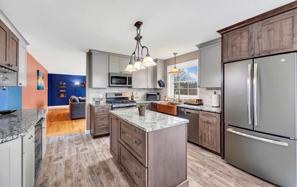 Refriger, Gas Range, Copper Sink, Dishwasher, Beverage Cooler