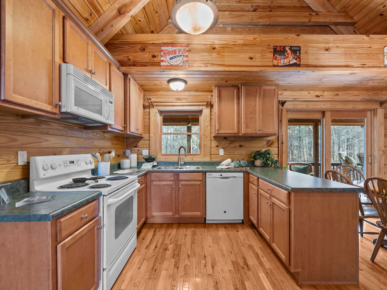 Kitchen area - fully stocked