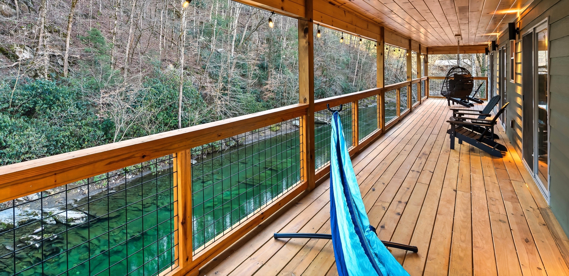Ready to unplug and lounge in the hammock while listening in to the river's stream right below you? If you're lucky, you'll be lullabied by wildlife singing their melodies in the background :)