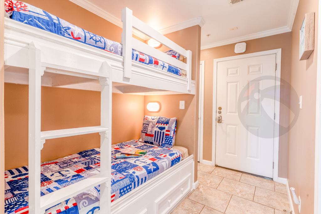 In the alcove you'll find true twin bunks