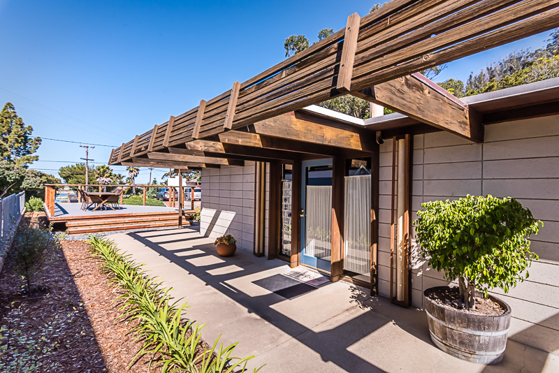 Front door looking toward the ocean
