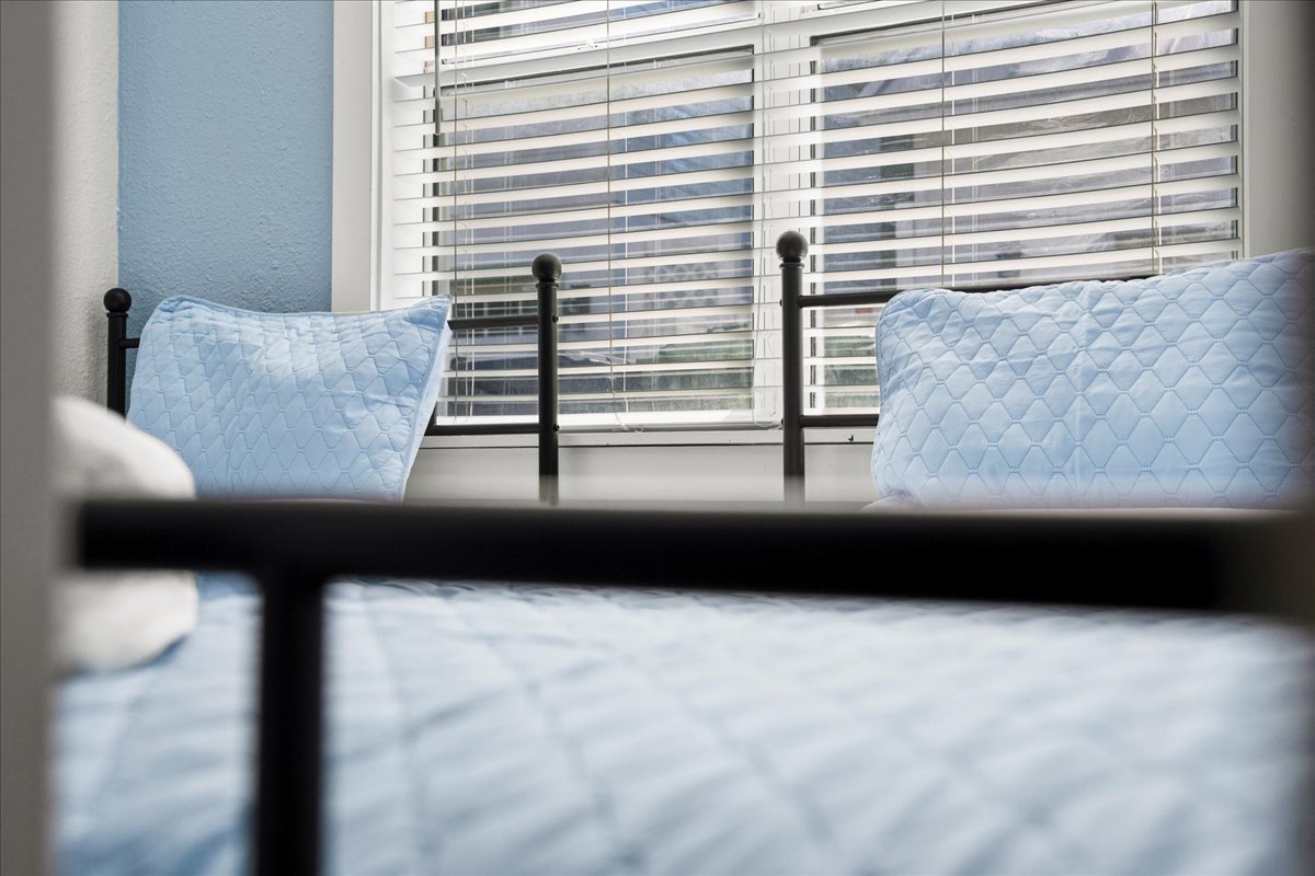 Twin Bedroom with soft mattresses