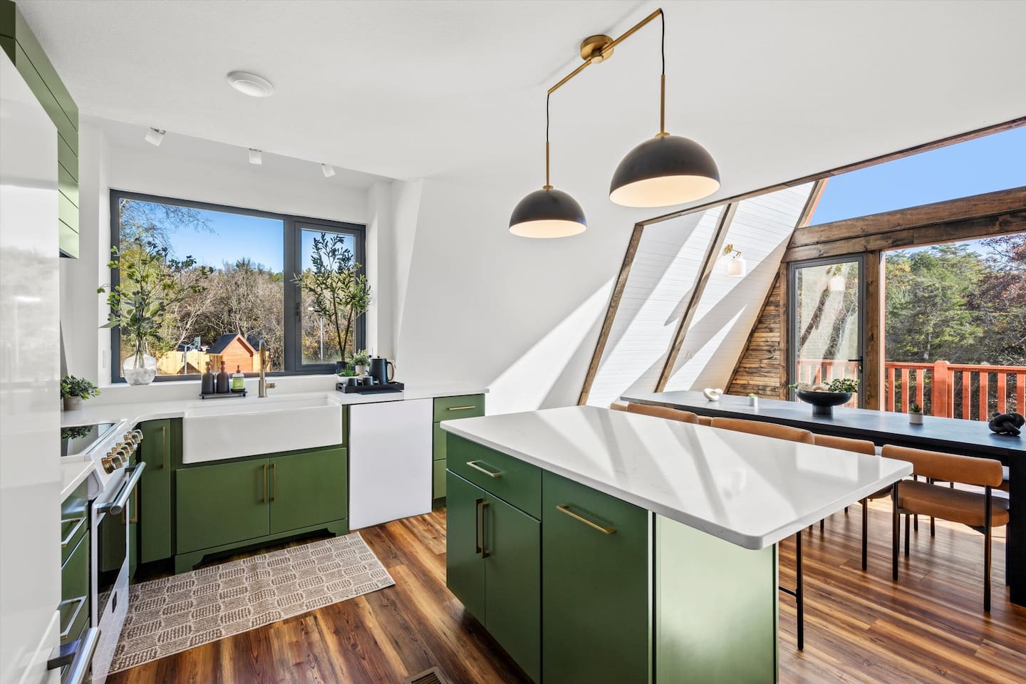 Cook, dine & unwind in style—open-concept kitchen