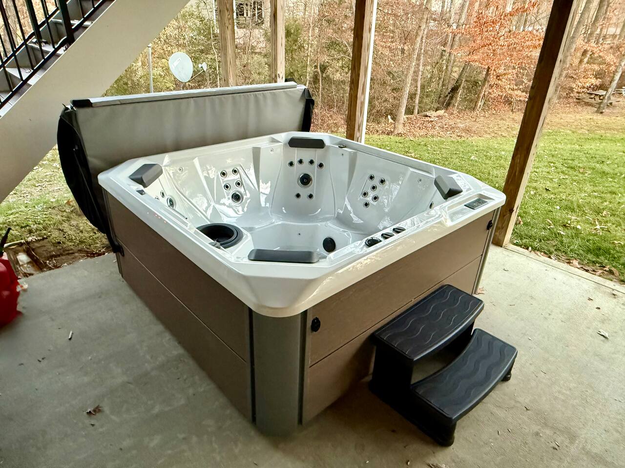 Hot Tub