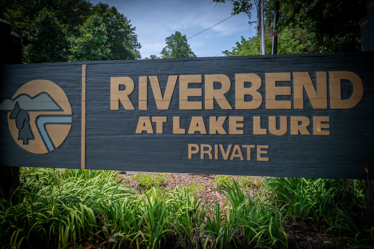 This cabin is located in the private/gated community of Riverbend at Lake Lure which offers 2 private lakes, a private beach, pavilion, river, old swimming hole, nature walk, and more!
Main entrance is located across the street from Church.
