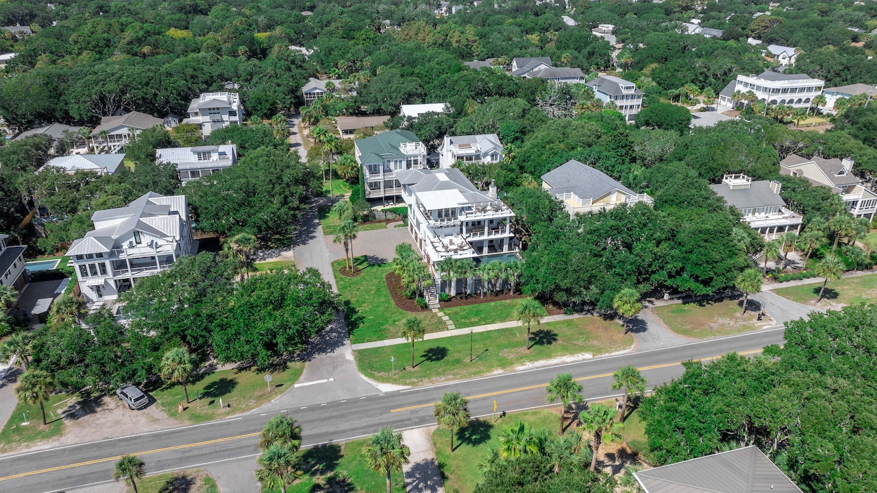 Shore Thing | 4001 Palm Blvd | Isle of Palms, SC | IOP Escapes