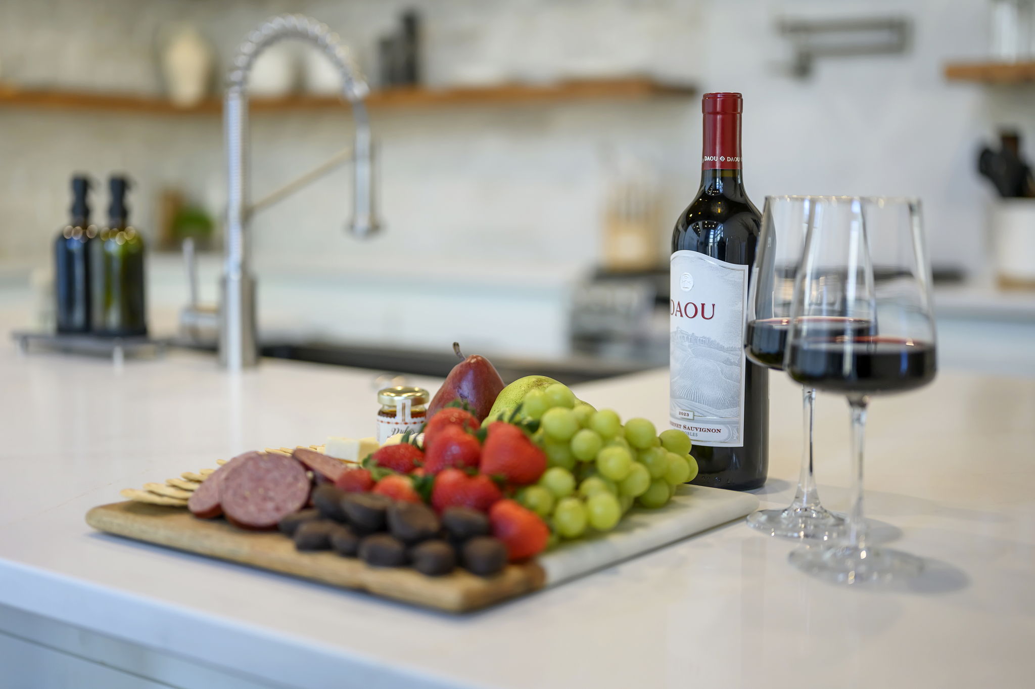 Chef's Kitchen - complete with everything you could need for a home away from hom
