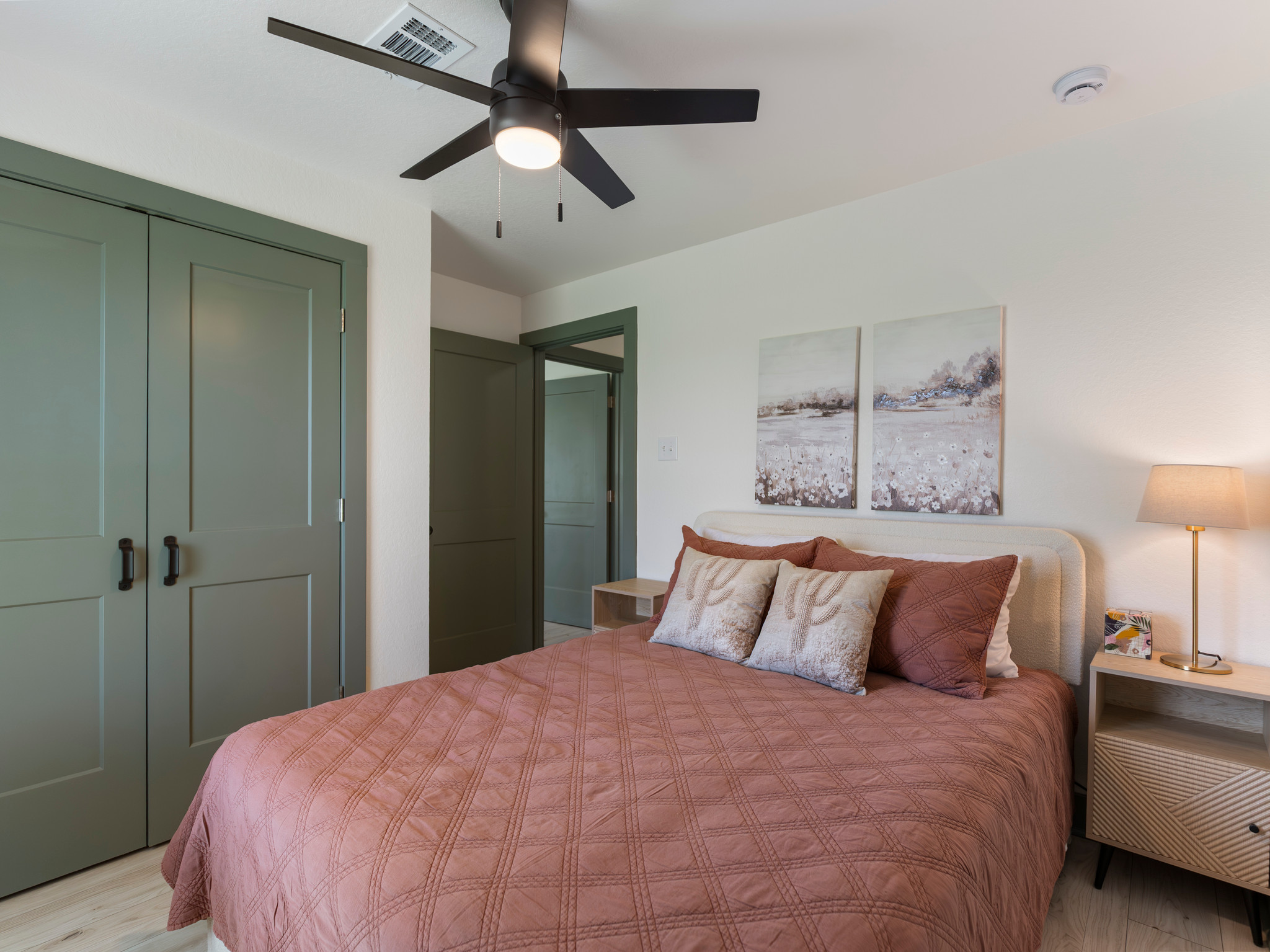 Bedroom 2 with queen bed