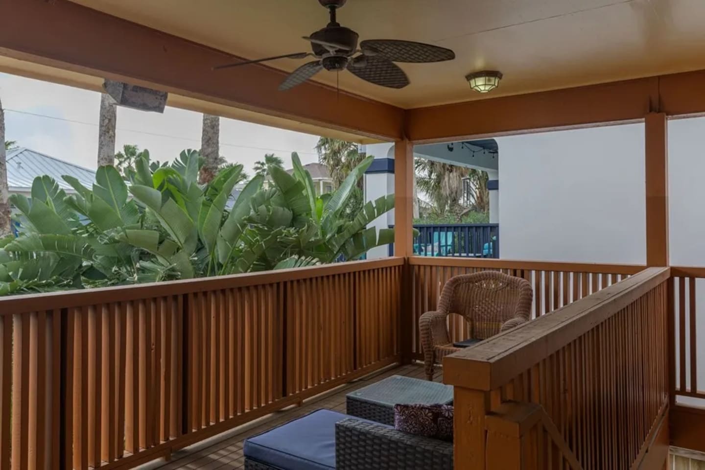 Relax on the outdoor patio (main/2nd floor)