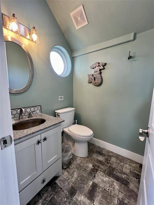 Sparkling clean bathrooms with modern fixtures, fresh towels, and complimentary toiletries ensure a comfortable stay.