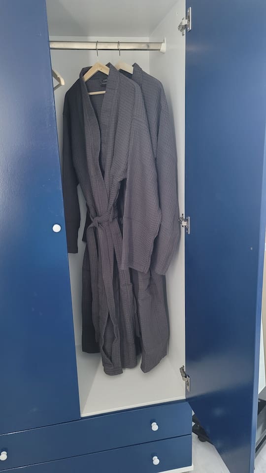 2 spa robes