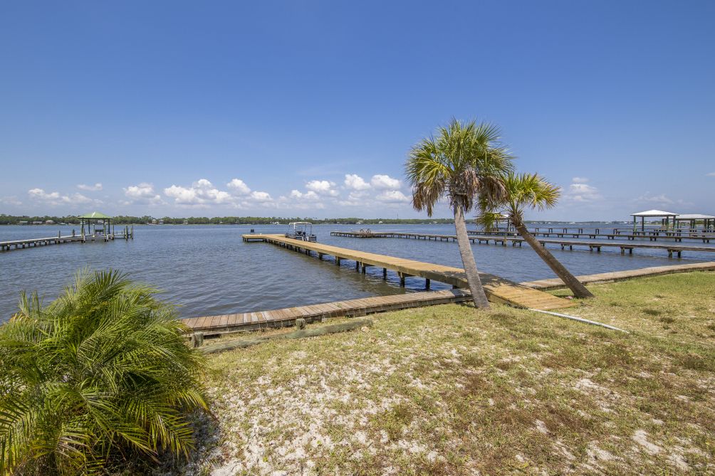 Scenic view of Little Lagoon lined with palm trees