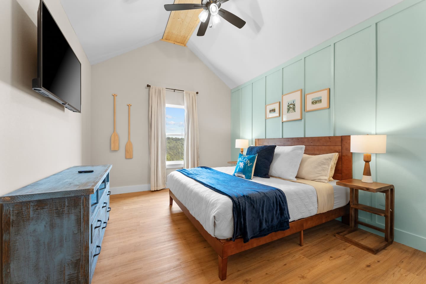 Stylish King suite with calming coastal tones