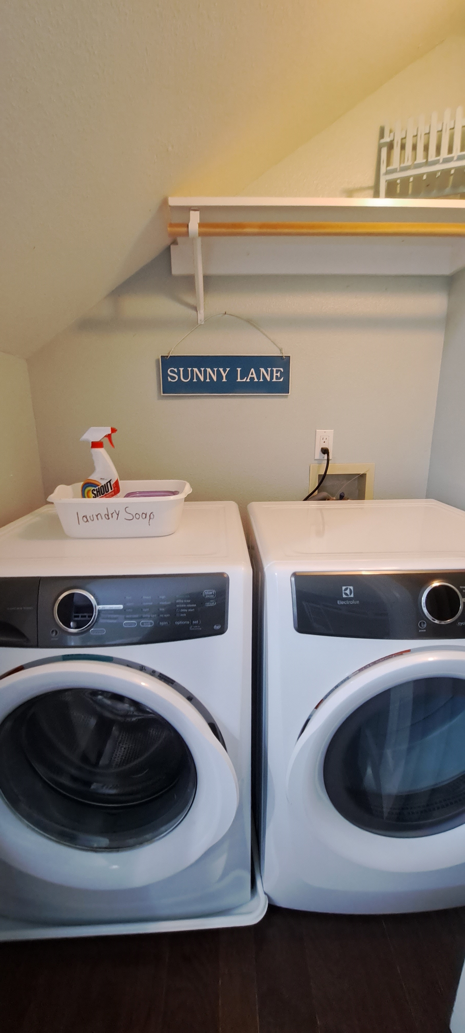 Enjoy the convenience of an in-home washer and dryer, perfect for beach days and family stays.