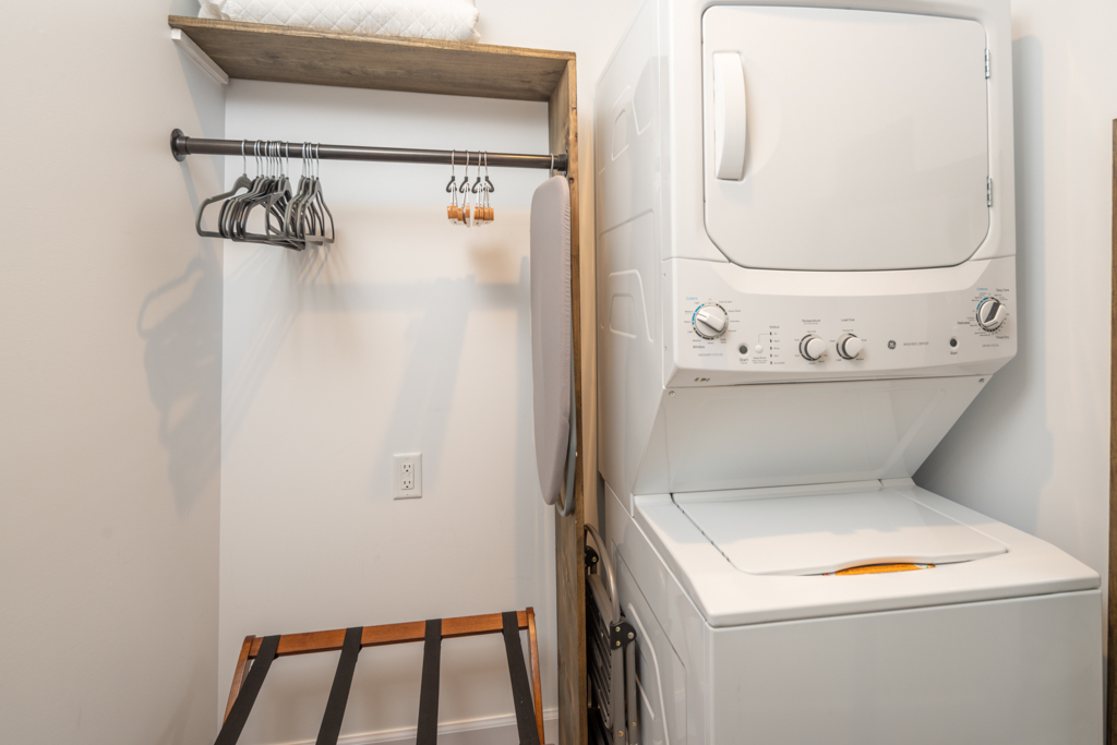 Washer/Dryer in Carriage House
