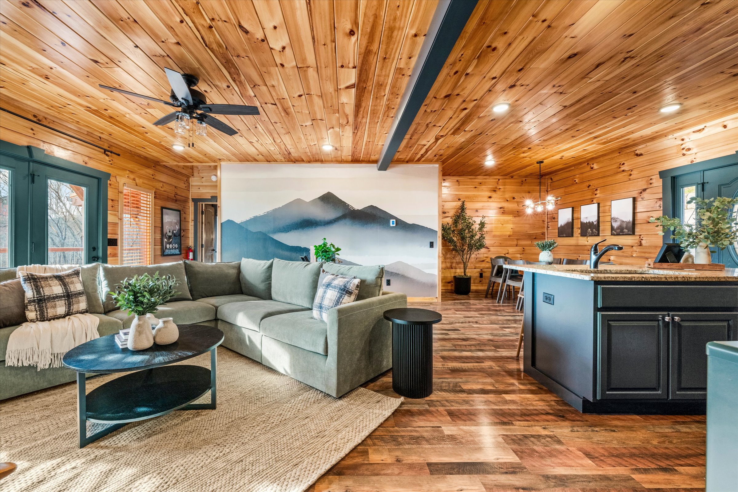 Room to gather, play, or just relax 💛