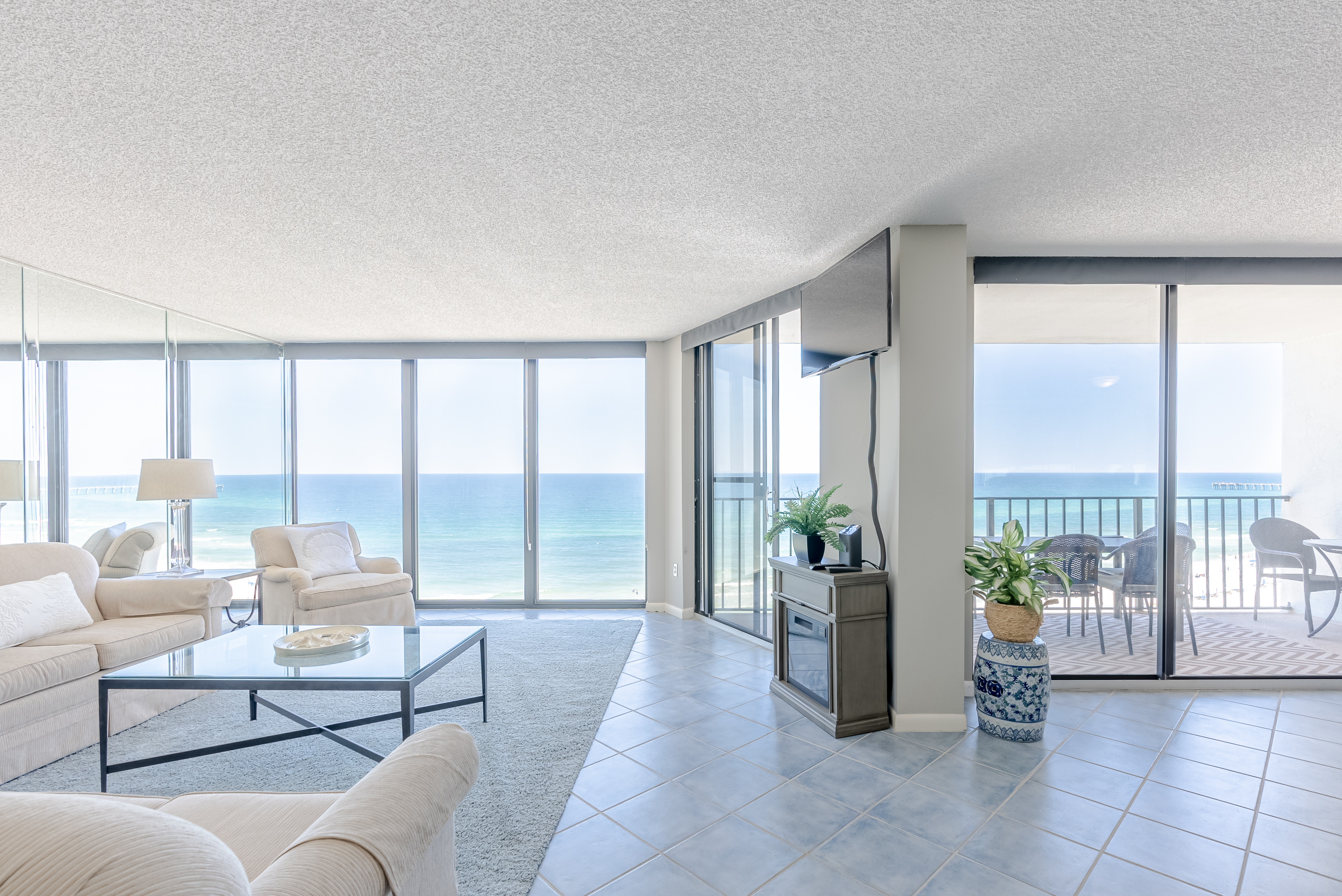 Unparalleled Panoramic Views