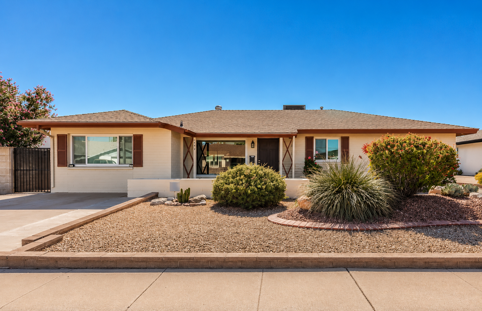 Family Friendly | Southwestern Home | Near Old Town 3