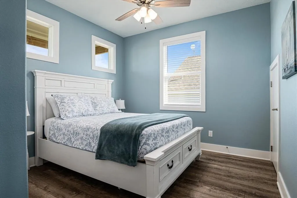 d4e1b474deb8442680215356d6ecb067 | Beachhouse | Texas | TX | Vacation Homes | Galveston | Crystal Beach | Kokomo | Breezy Days | Beachfront Elegance | Sunrise Serenity | Southern Sands Property Management, LLC