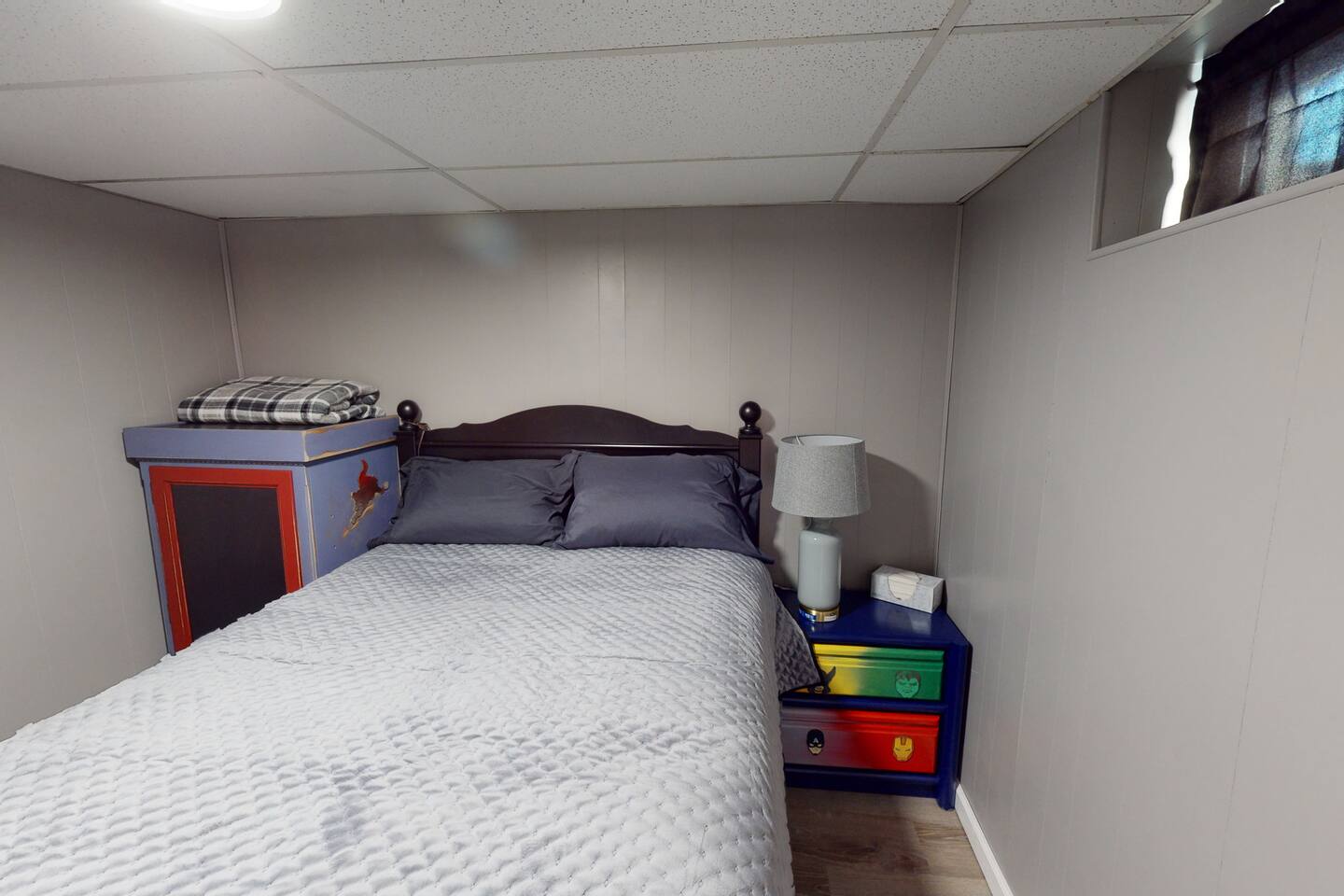 Bedroom #5 with full bed