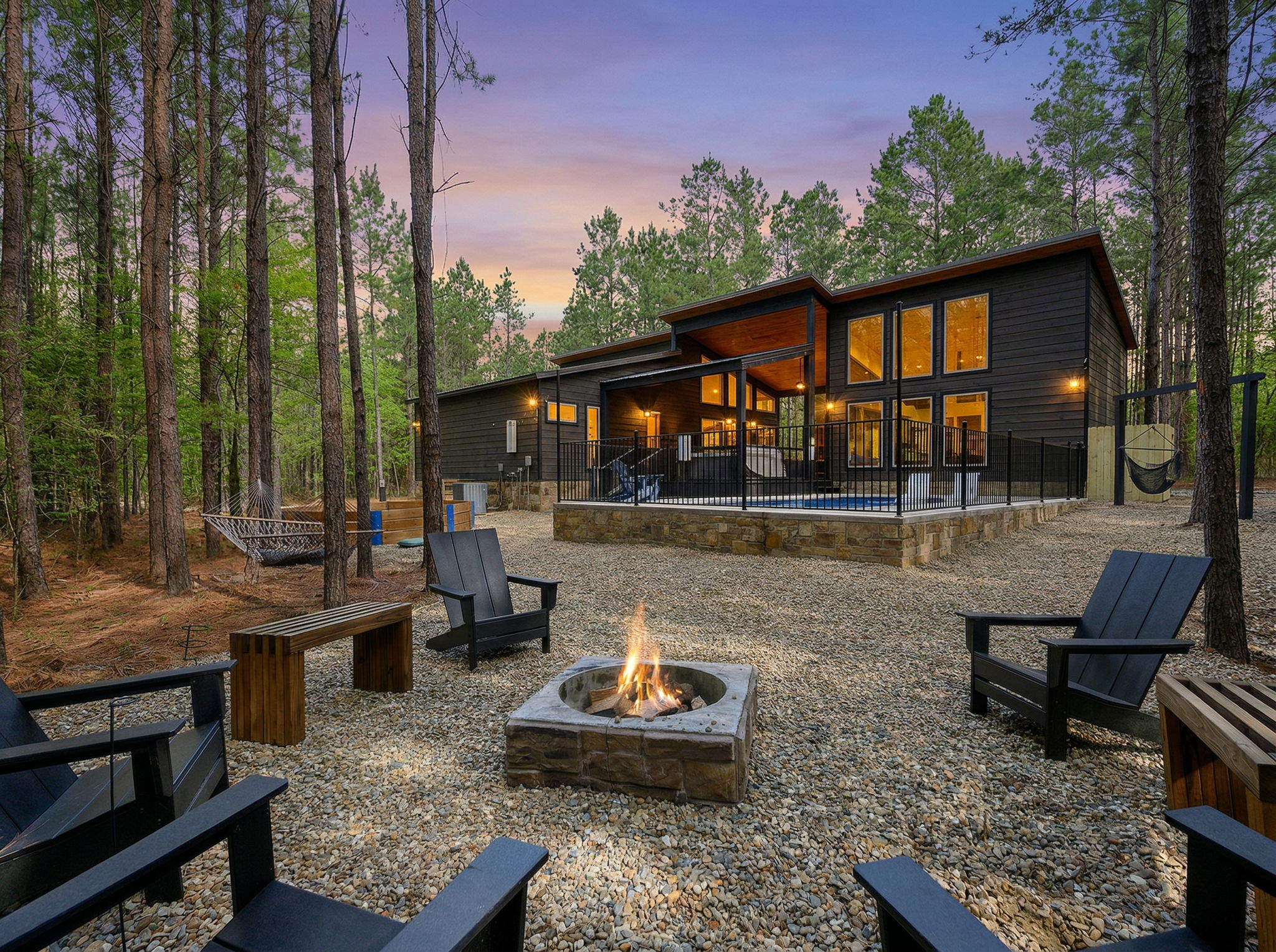 Sit fireside and roast some s'mores, enjoy the private pool, hammock, gaga ball, or swings. Something for everyone!