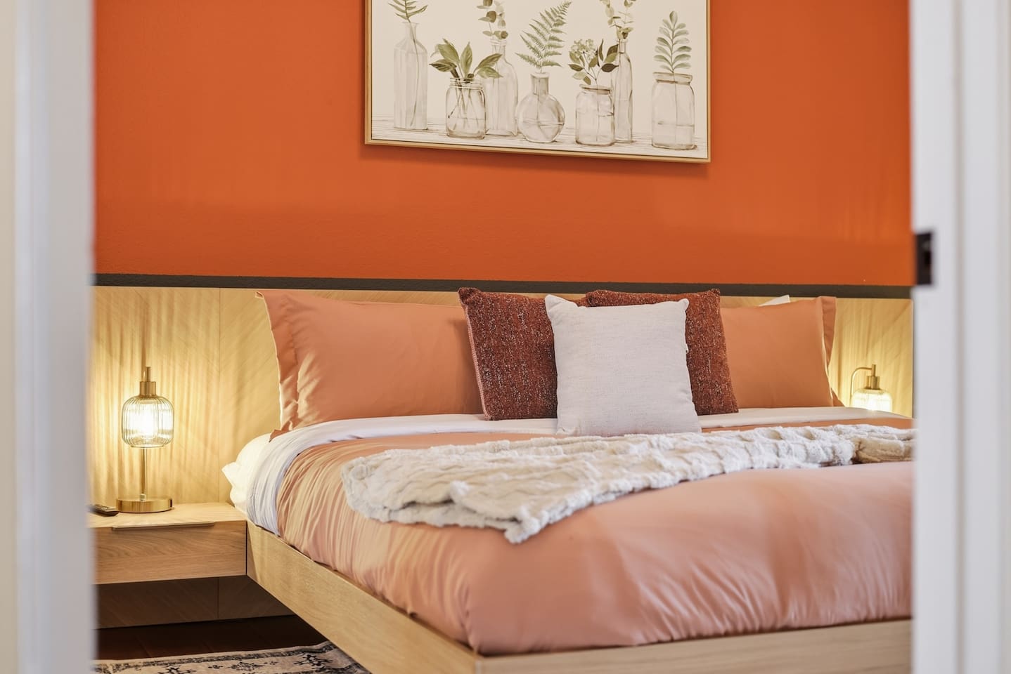 Bedroom with King Bed, 43" TV, closet and Balcony access. USB access at the lamps