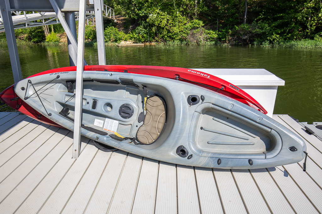 Unplug and drift across the water at your own pace in our lakeside kayak.