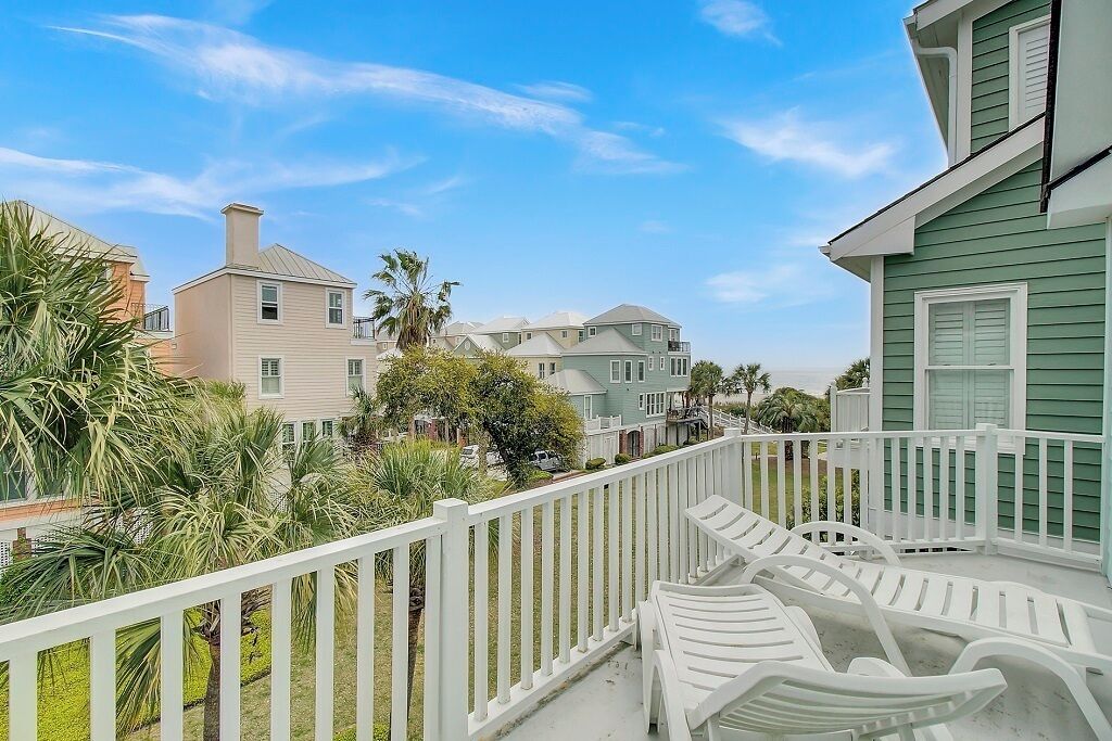 Master Bedroom Balcony