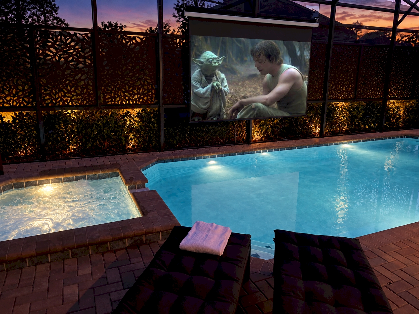 Enjoy Your Favorite Movies or TV Shows Poolside!