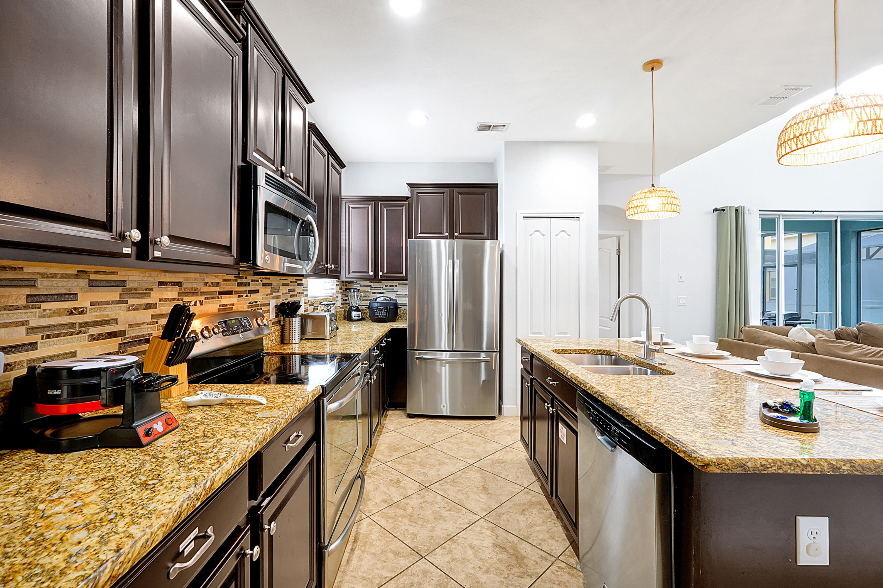 Fully Equipped Kitchen with Stainless Steel Appliances