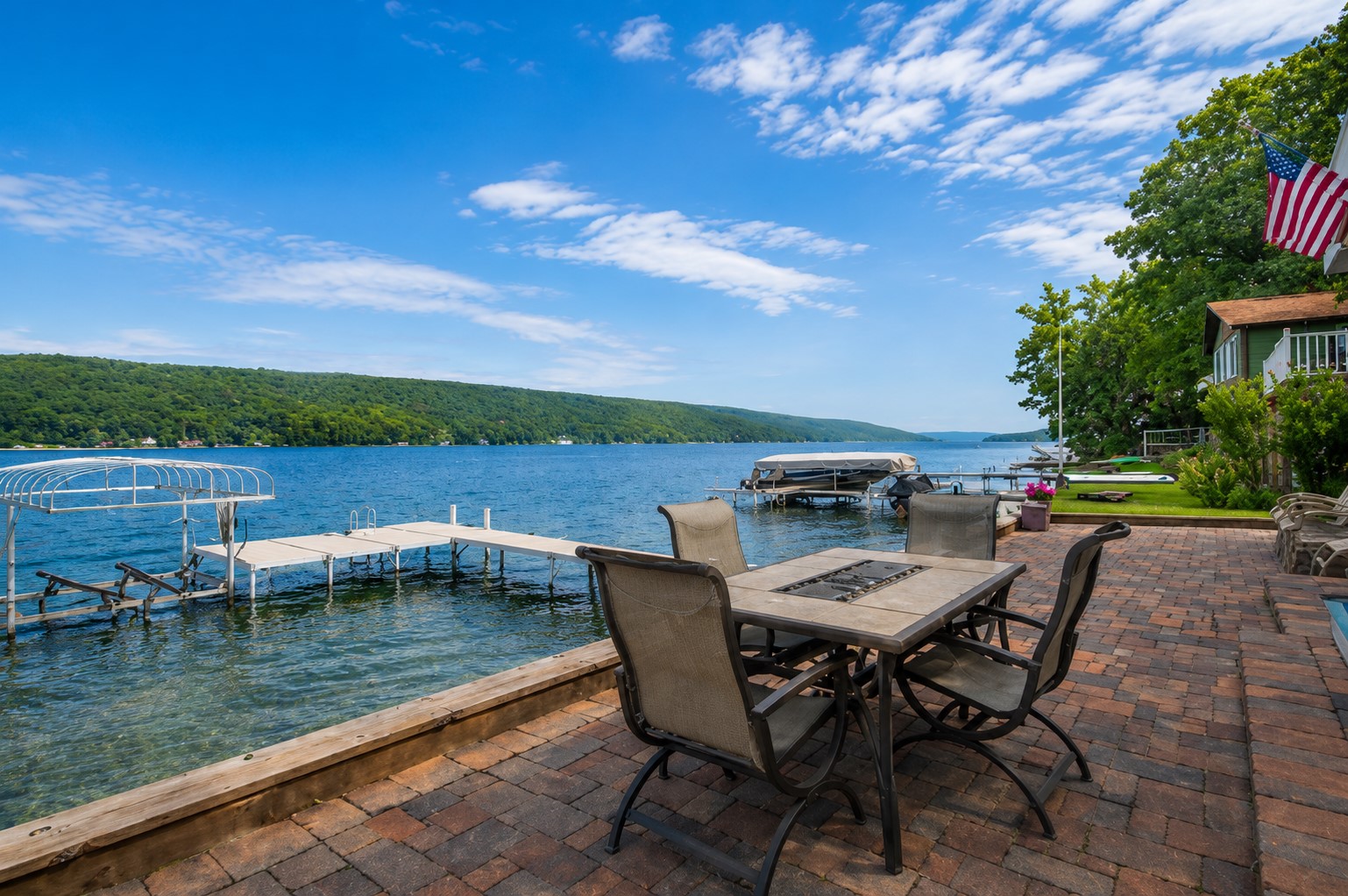 Our outside table perfect for spending time in the lake front