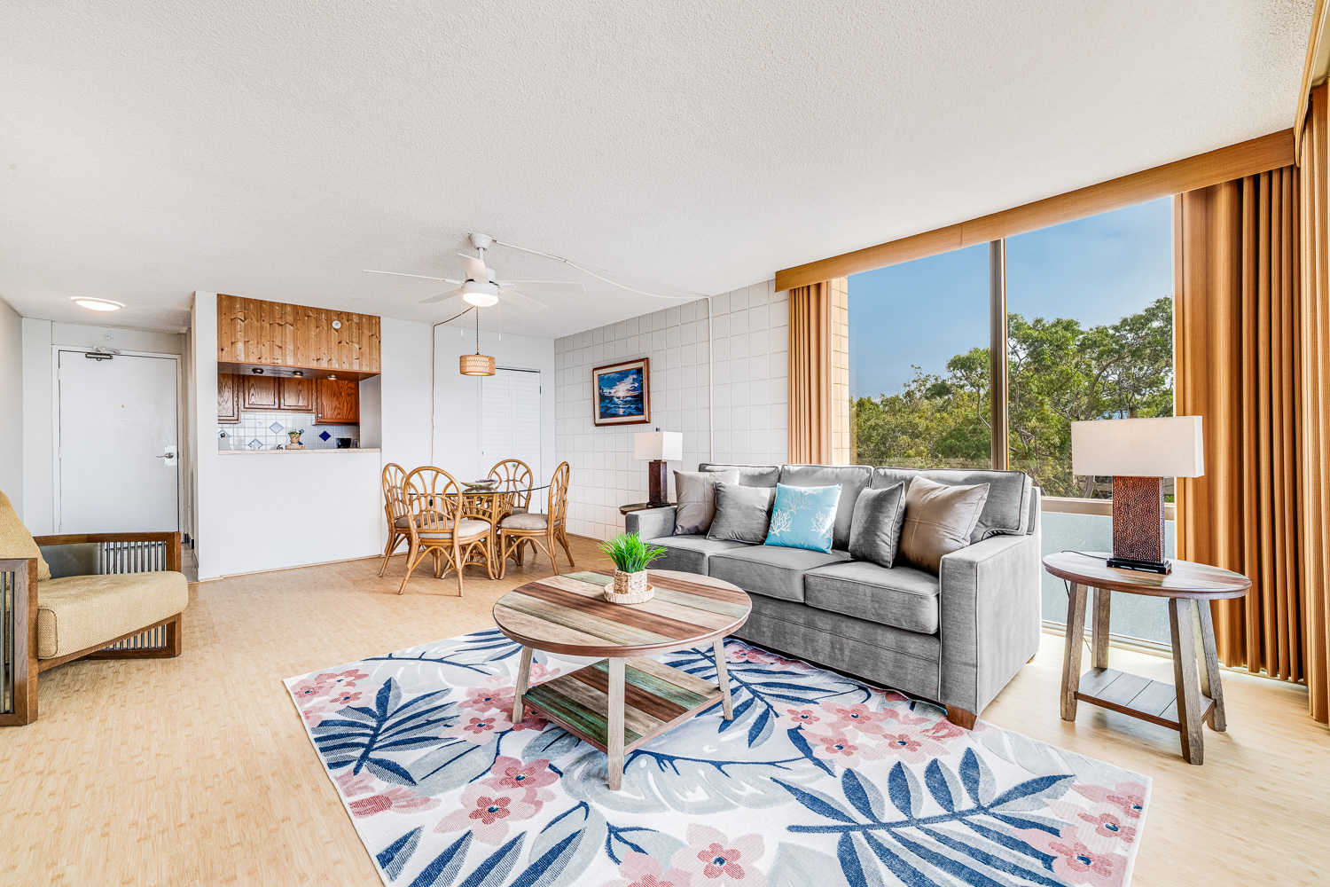 Corner unit has nice bright windows on two sides!