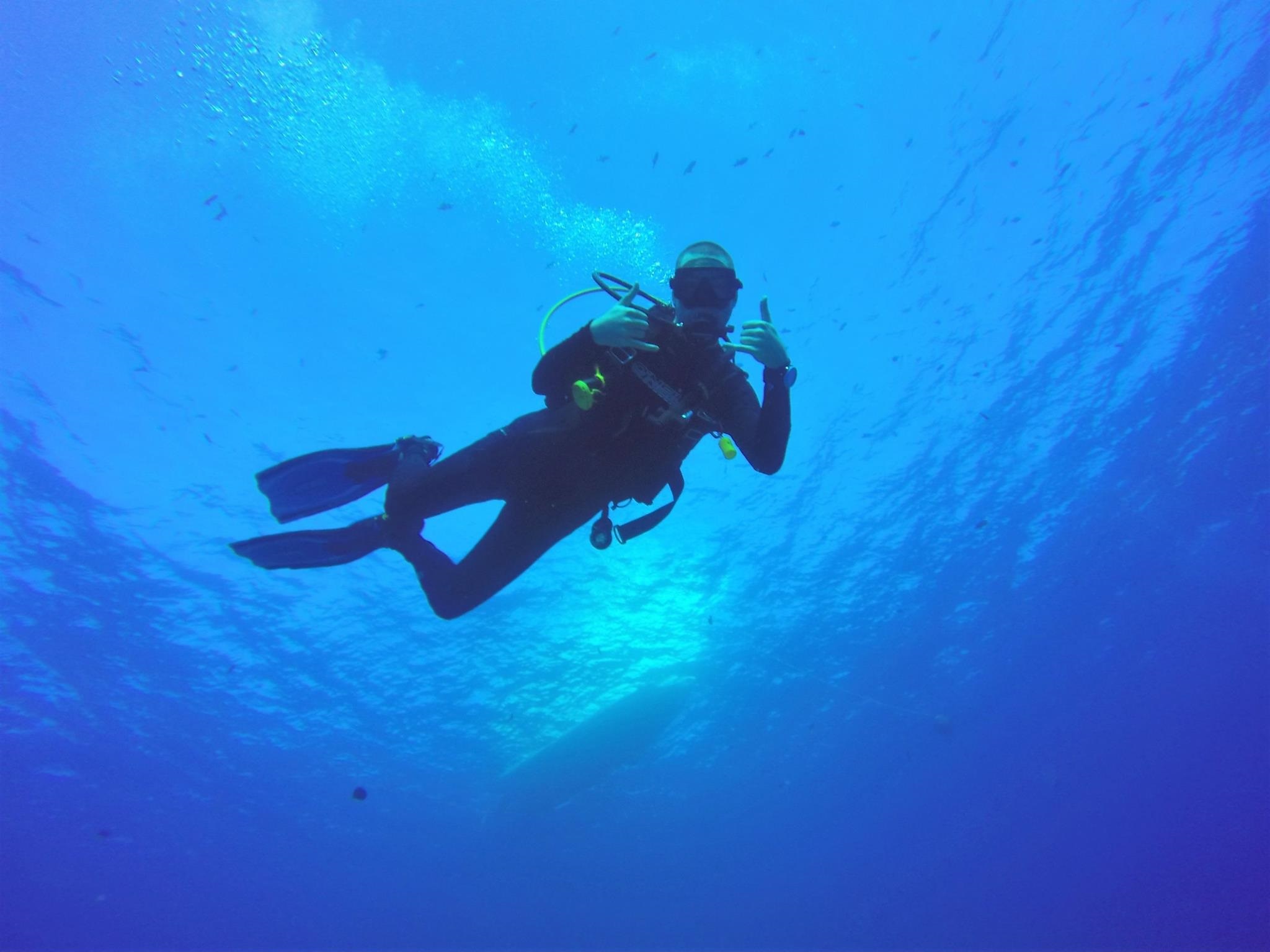 SCUBA Diving On Maui Kihei Akahi D211