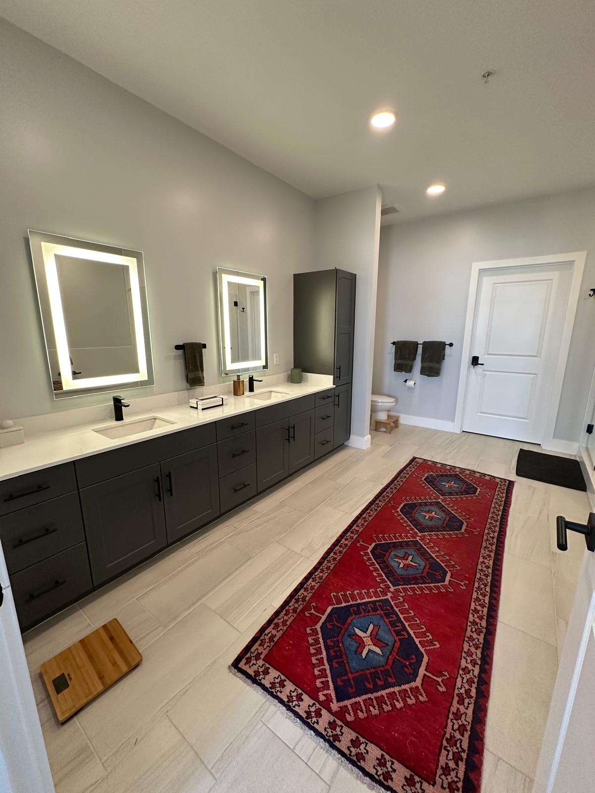 Dual Vanity in Main Bedroom Bath