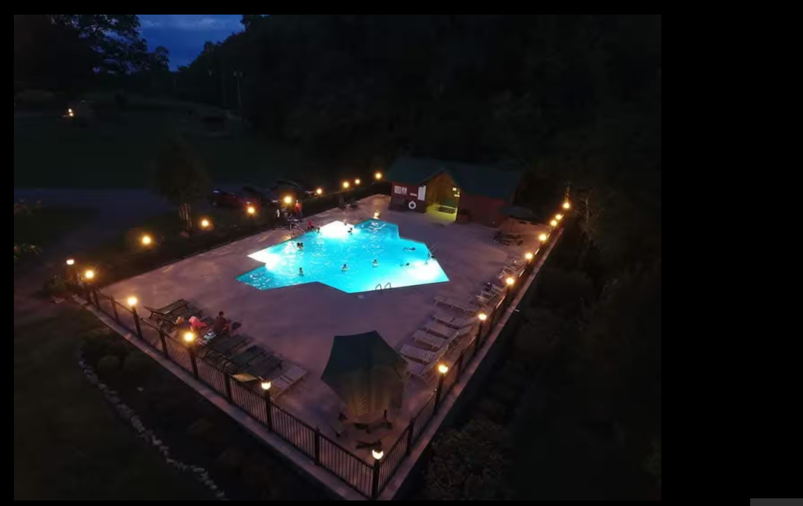 Community pool