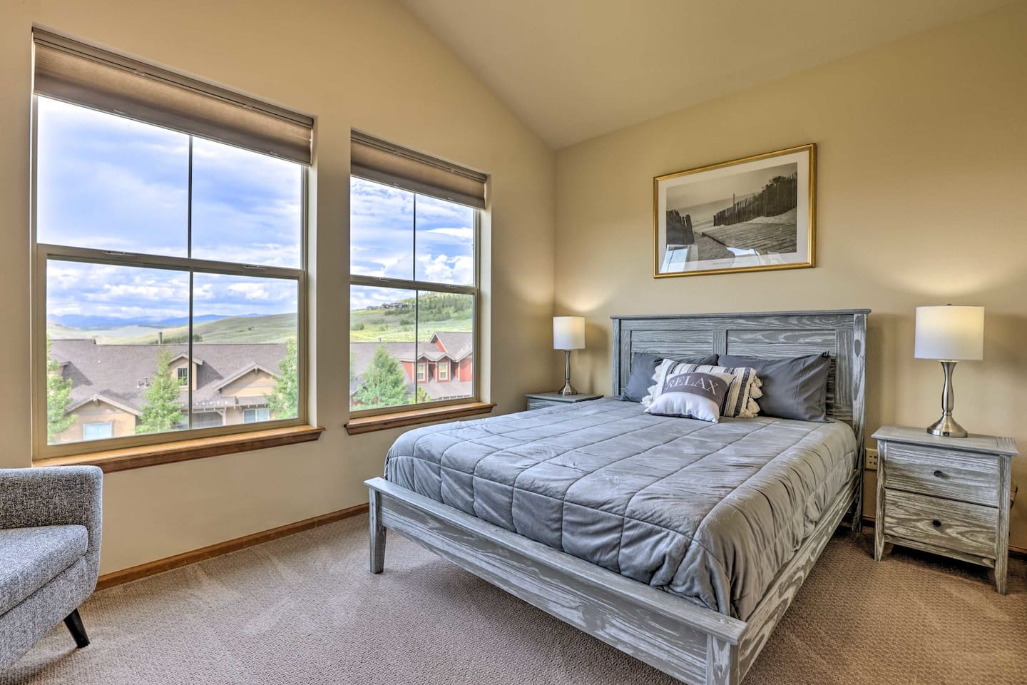 Primary Suite Bedroom